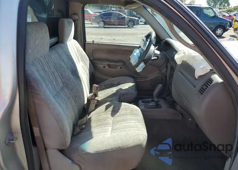 2001 Toyota Tacoma из США, поврежденный, VIN 5TENL42N61Z751733